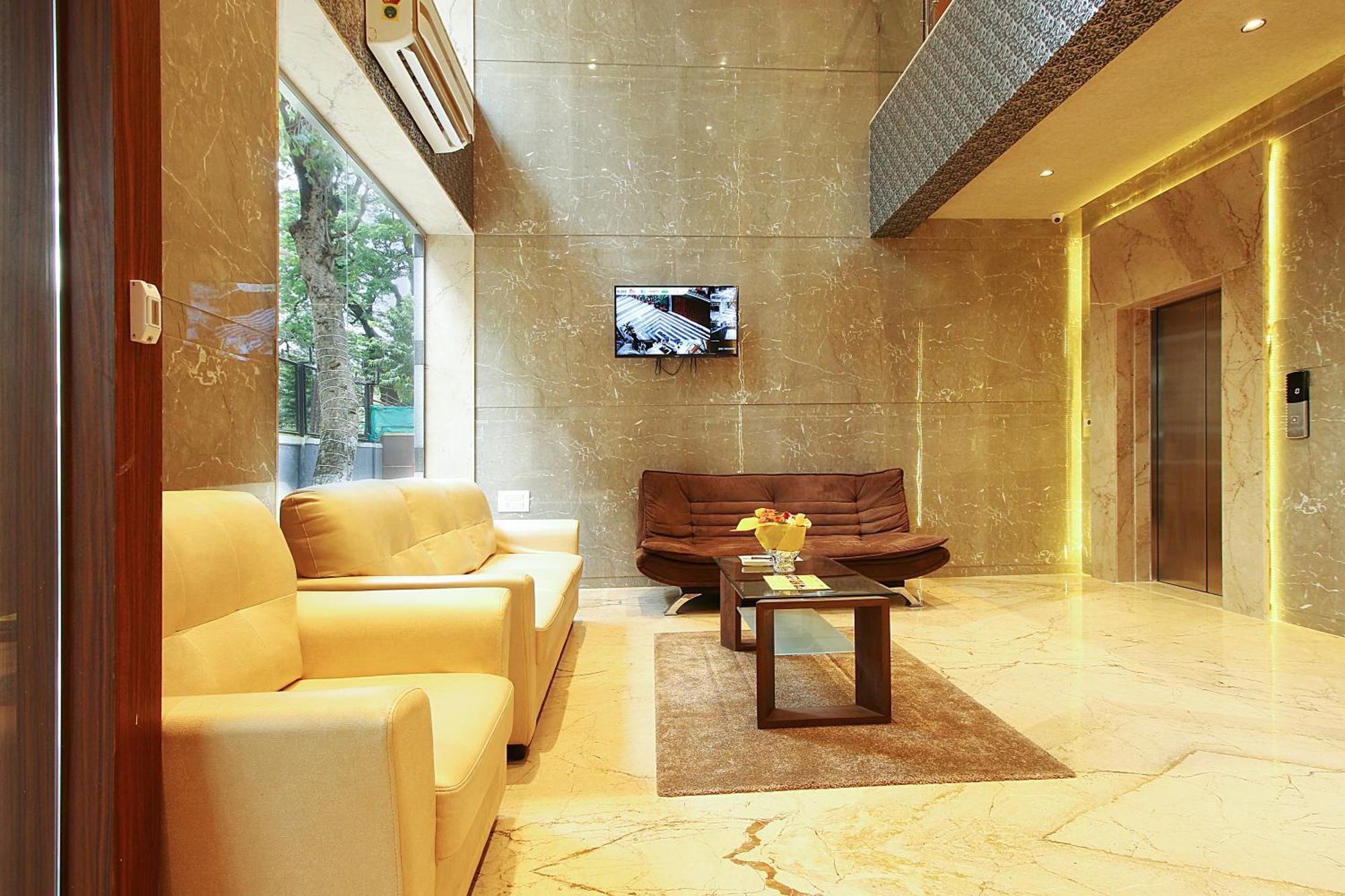 Mumbai House Luxury Apartments Santacruz East, Mumbai Exterior foto
